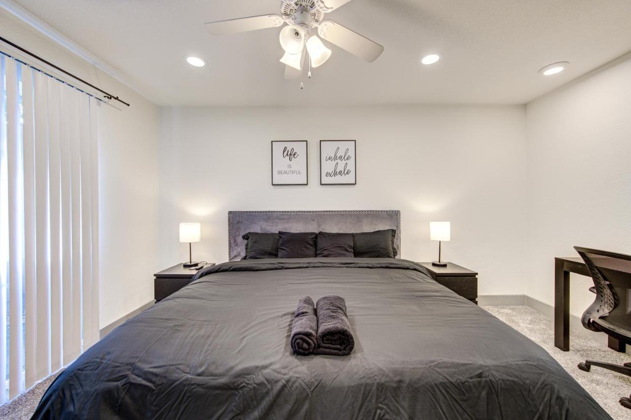 Trendy Midtown Apt, Walk To Shops & Sites, Pets Ok Houston Esterno foto