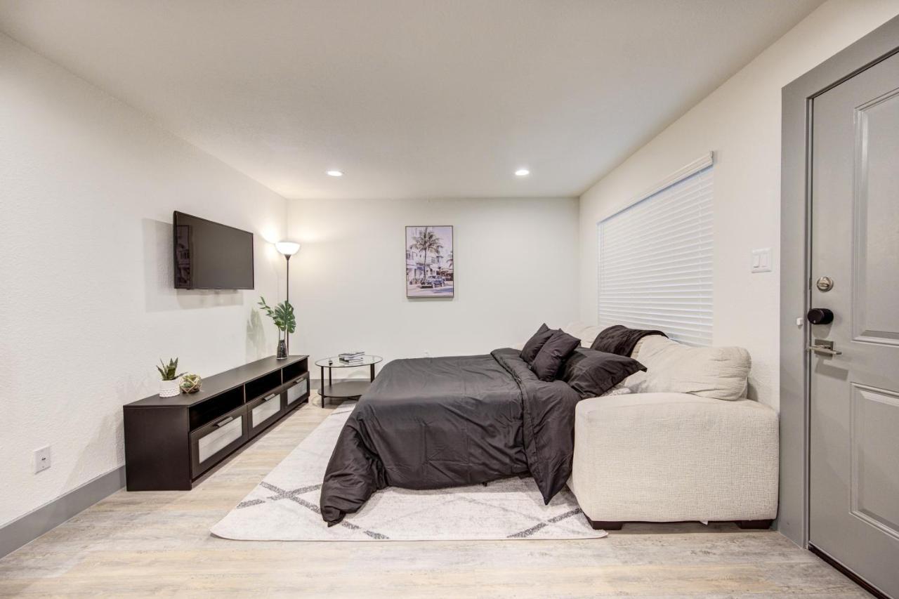 Trendy Midtown Apt, Walk To Shops & Sites, Pets Ok Houston Esterno foto