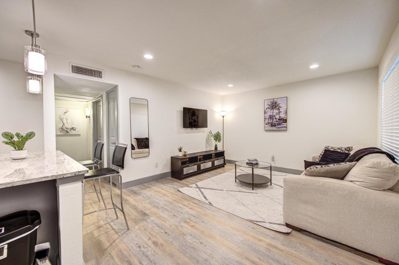 Trendy Midtown Apt, Walk To Shops & Sites, Pets Ok Houston Esterno foto