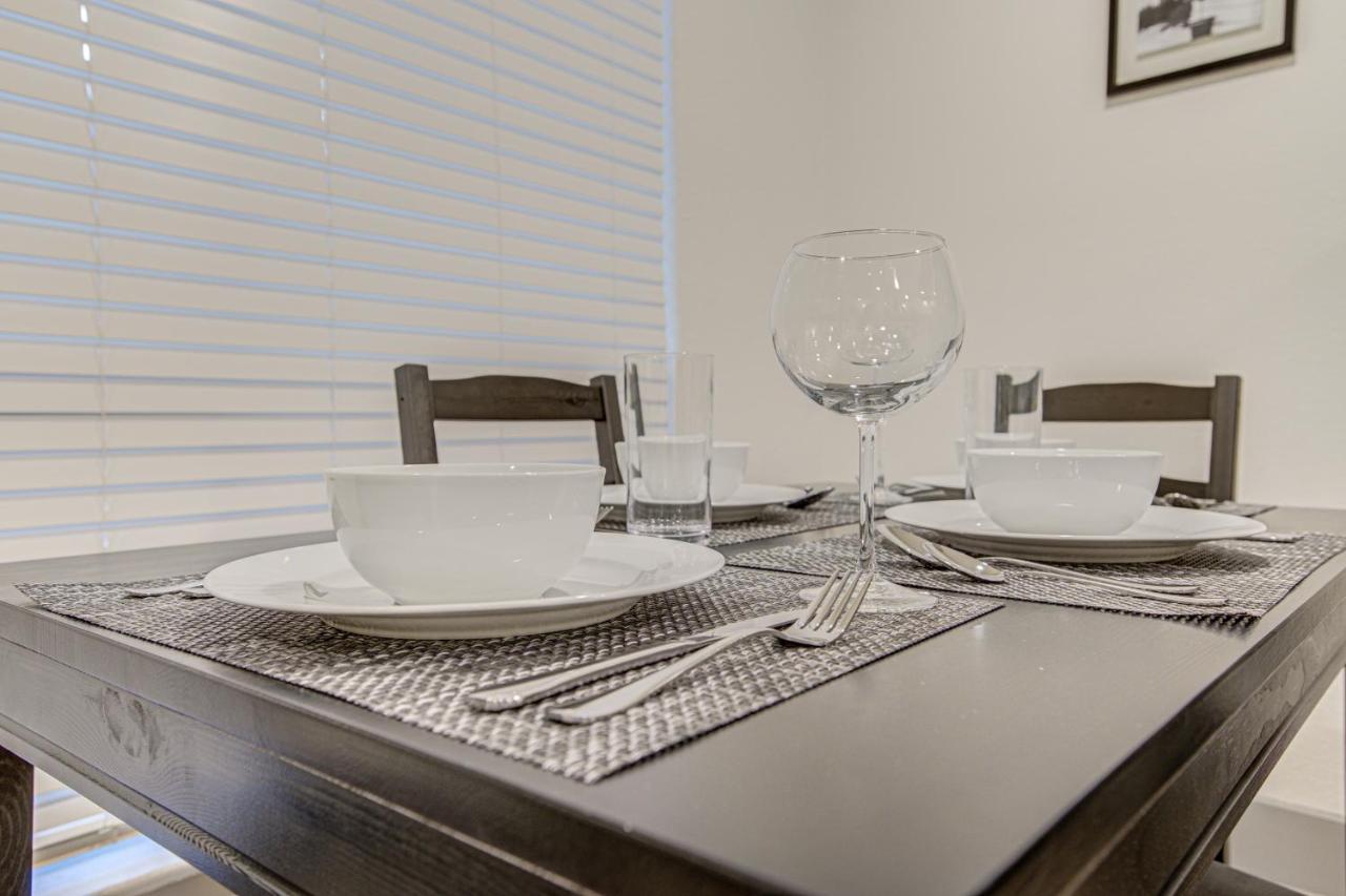 Trendy Midtown Apt, Walk To Shops & Sites, Pets Ok Houston Esterno foto