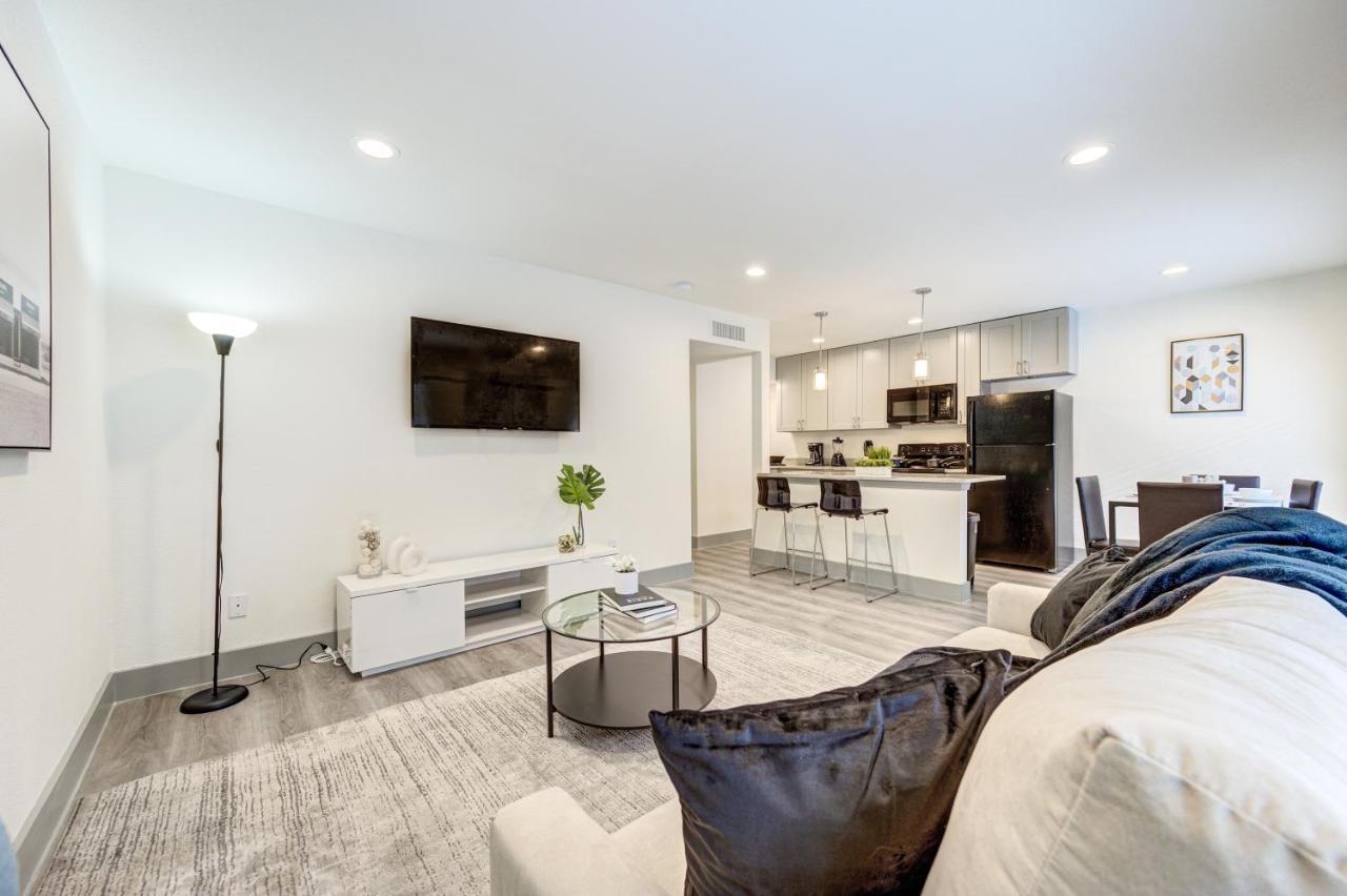 Trendy Midtown Apt, Walk To Shops & Sites, Pets Ok Houston Esterno foto
