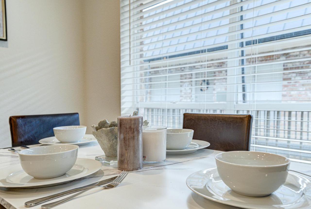 Trendy Midtown Apt, Walk To Shops & Sites, Pets Ok Houston Esterno foto