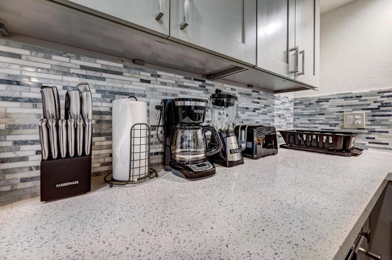 Trendy Midtown Apt, Walk To Shops & Sites, Pets Ok Houston Esterno foto