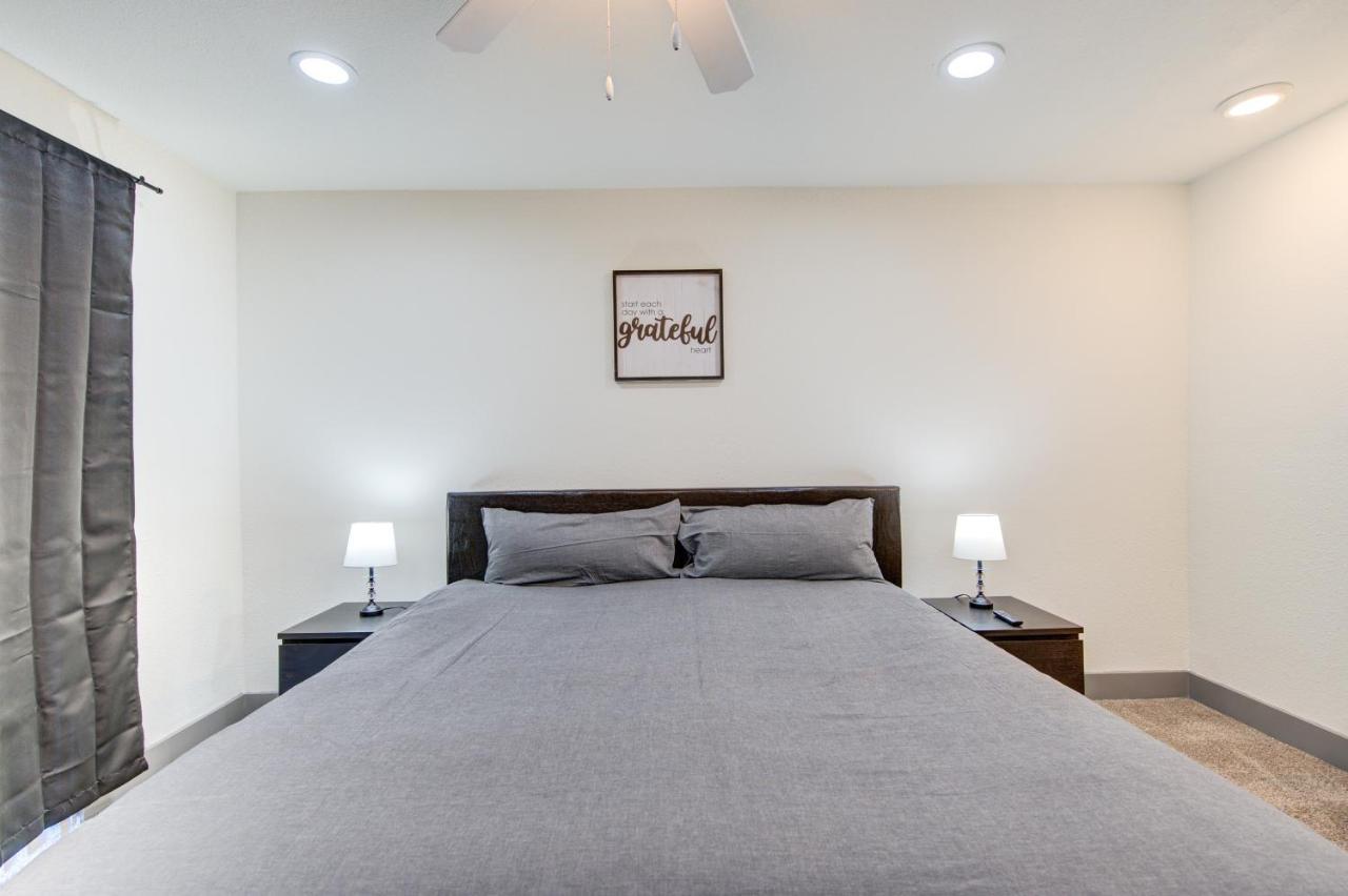 Trendy Midtown Apt, Walk To Shops & Sites, Pets Ok Houston Esterno foto