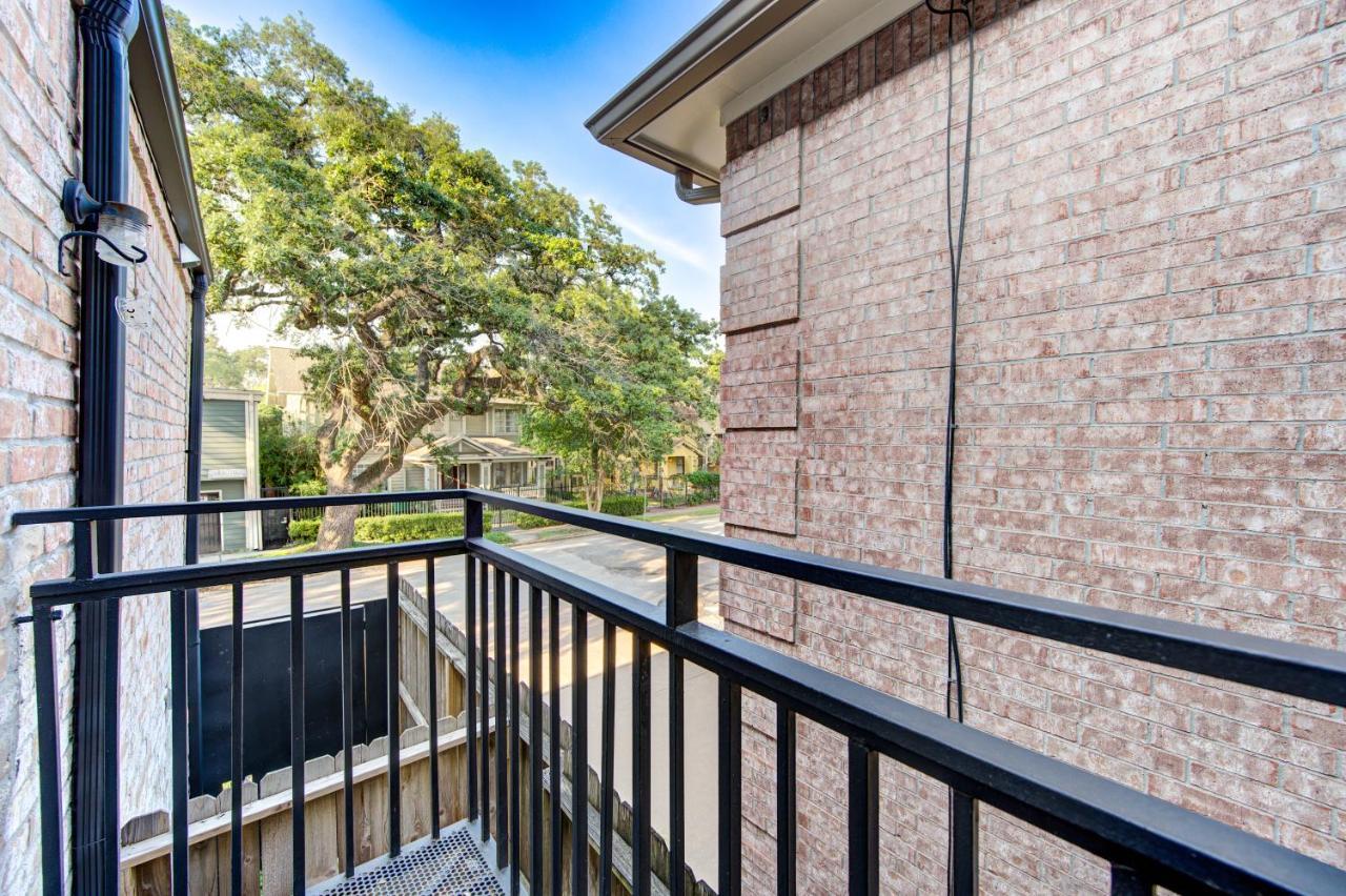 Trendy Midtown Apt, Walk To Shops & Sites, Pets Ok Houston Esterno foto